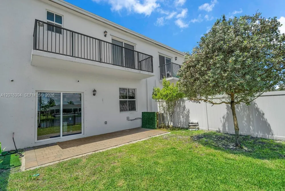 805 SE 18th St #805 Homestead, FL 33034