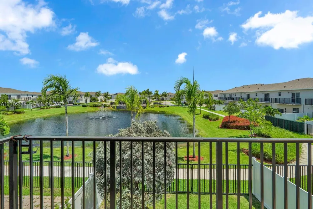 805 SE 18th St #805 Homestead, FL 33034
