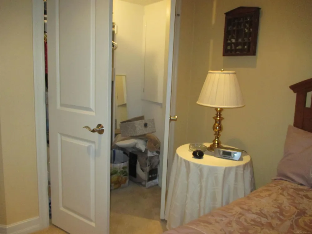 49272 Brodie Court Macomb Township, MI 48042