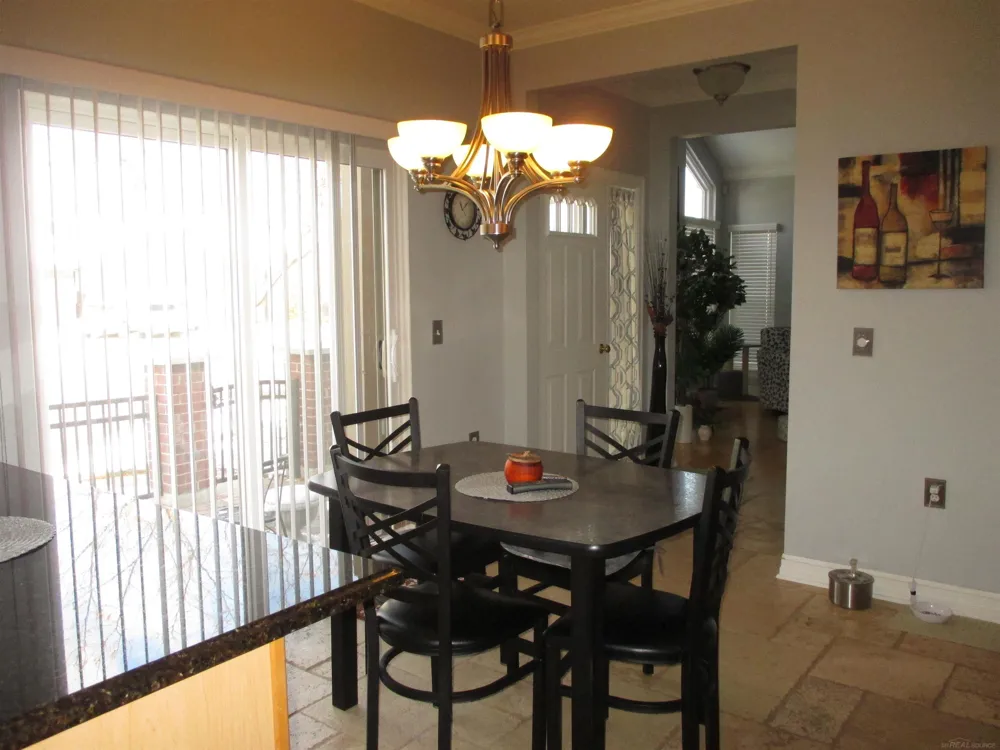 49272 Brodie Court Macomb Township, MI 48042