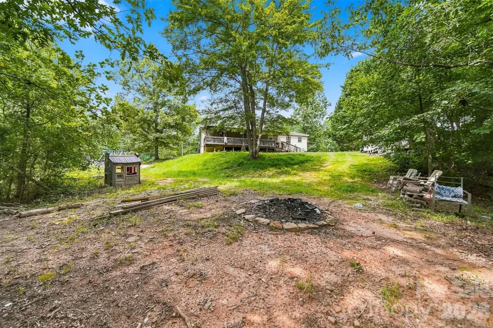 2093 Conley Bumgarner Road Morganton, NC 28655