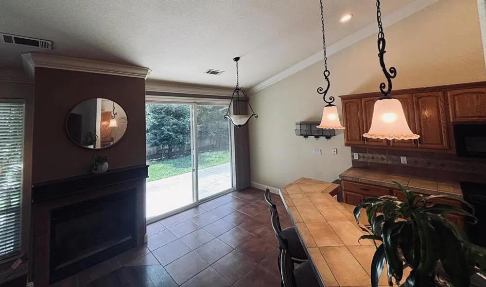 2177 Cadjew Street Redding, CA 96003