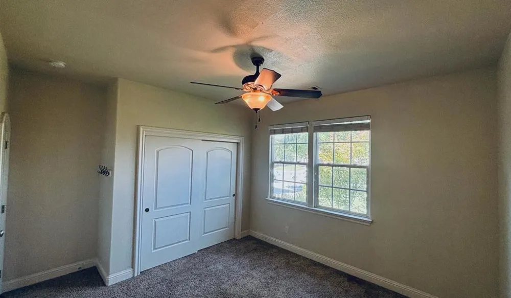 2177 Cadjew Street Redding, CA 96003