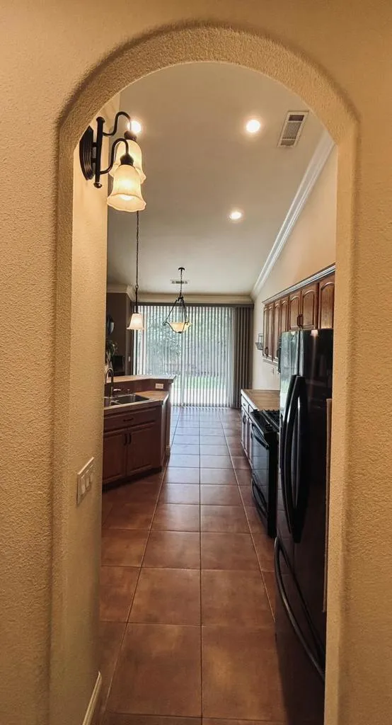 2177 Cadjew Street Redding, CA 96003