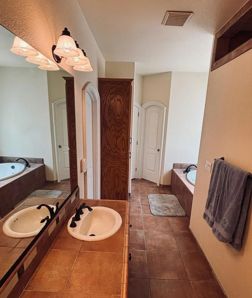 2177 Cadjew Street Redding, CA 96003