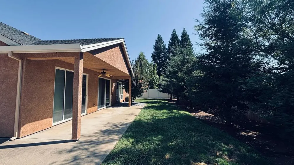 2177 Cadjew Street Redding, CA 96003