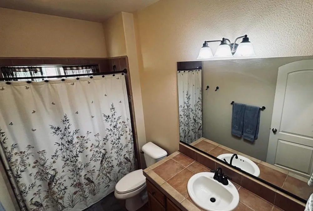 2177 Cadjew Street Redding, CA 96003