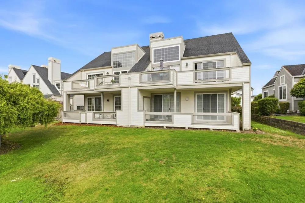 112 Birkdale Road Half Moon Bay, CA 94019