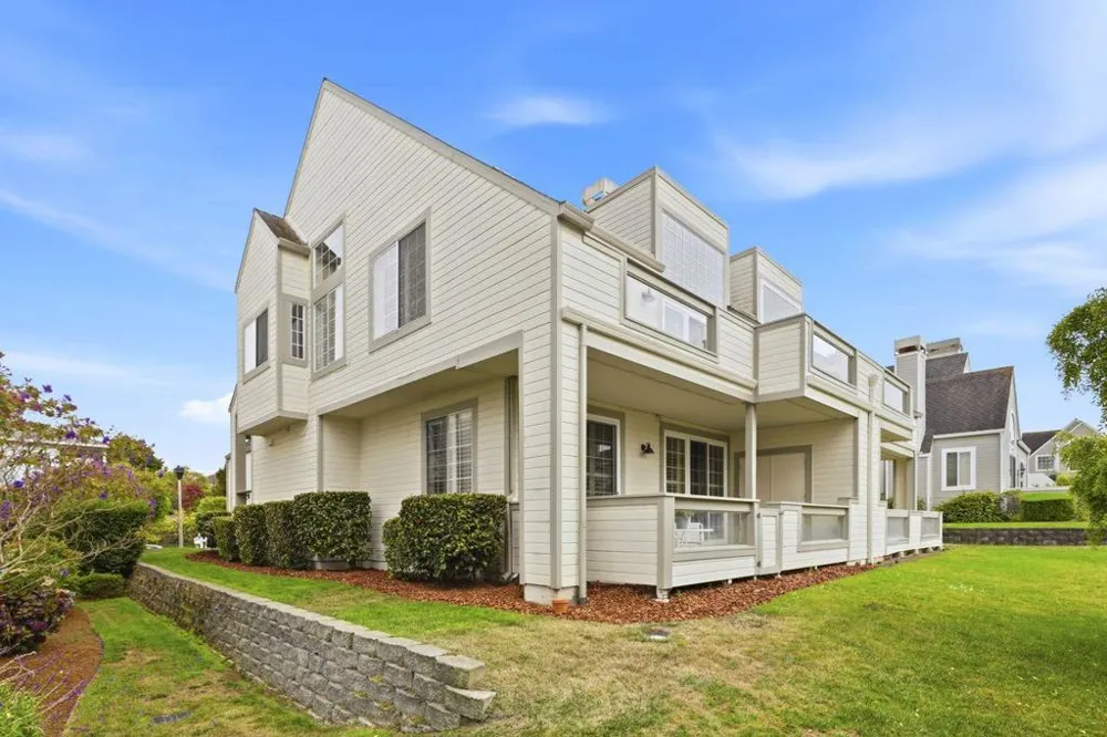 112 Birkdale Road Half Moon Bay, CA 94019