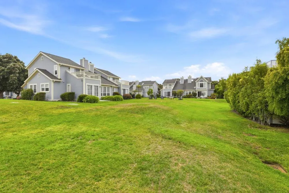 112 Birkdale Road Half Moon Bay, CA 94019