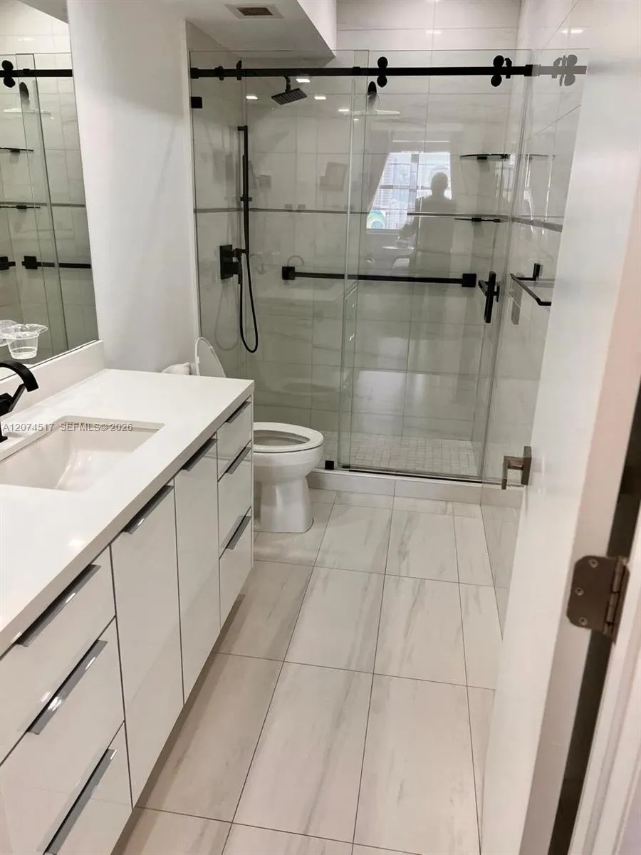 1985 S Ocean Dr #17P Hallandale Beach, FL 33009