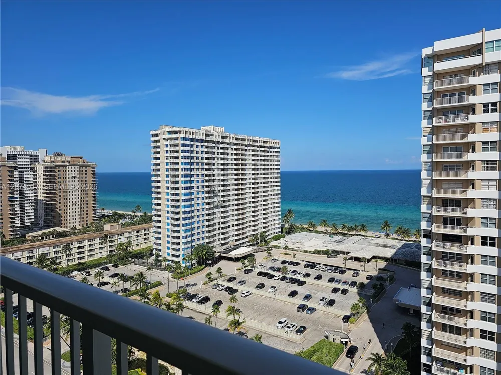 1985 S Ocean Dr #17P Hallandale Beach, FL 33009