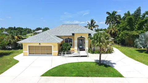 124 ROSELLE COURT