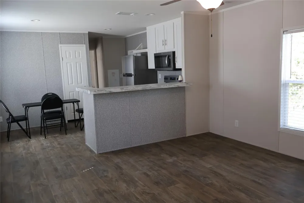9105 5914 18 Cleveland, TX 77327