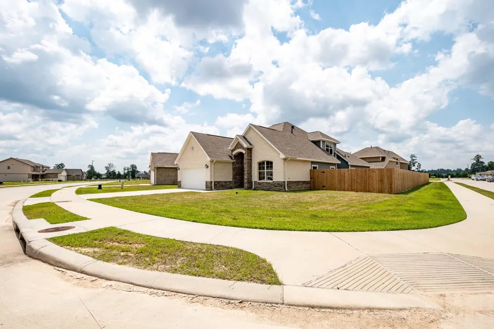 10610 Ellerston Road Cleveland, TX 77327