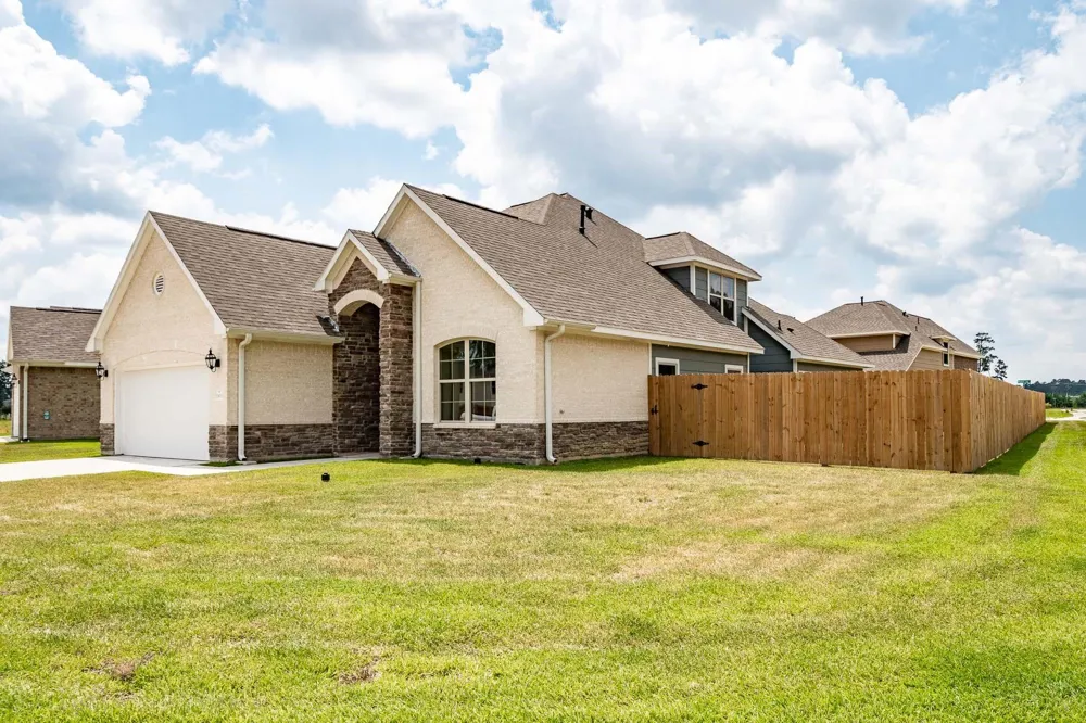 10610 Ellerston Road Cleveland, TX 77327