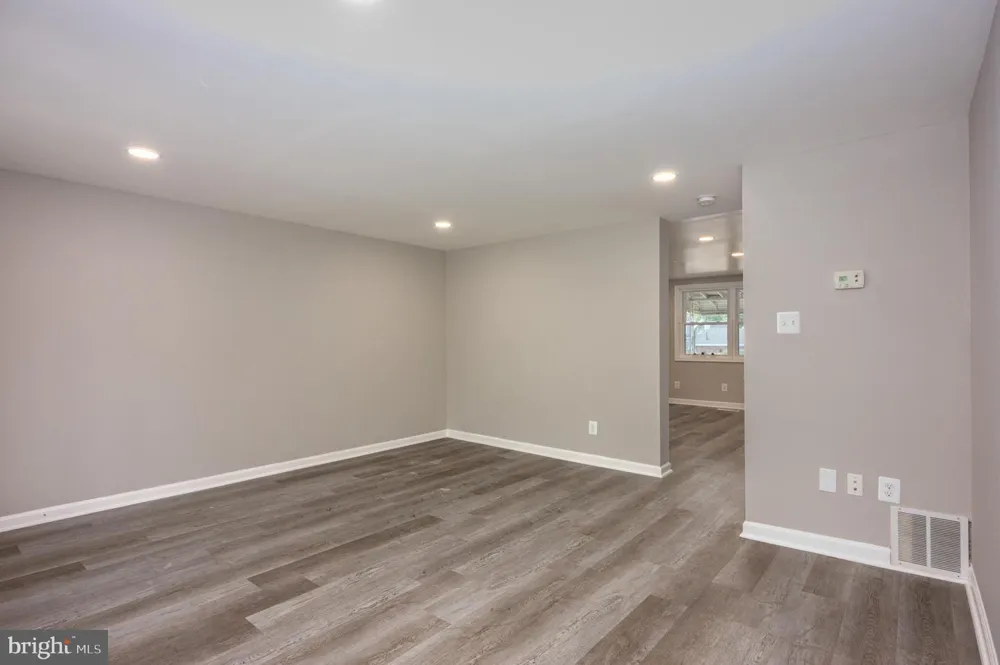 7804 SAINT BRIDGET LANE Baltimore, MD 21222