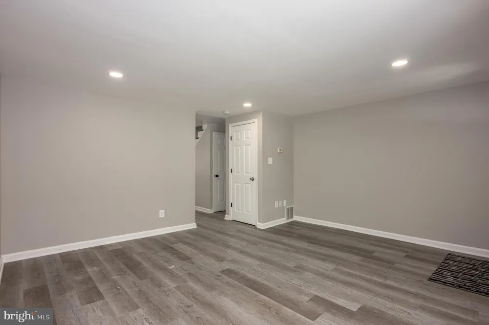 7804 SAINT BRIDGET LANE Baltimore, MD 21222