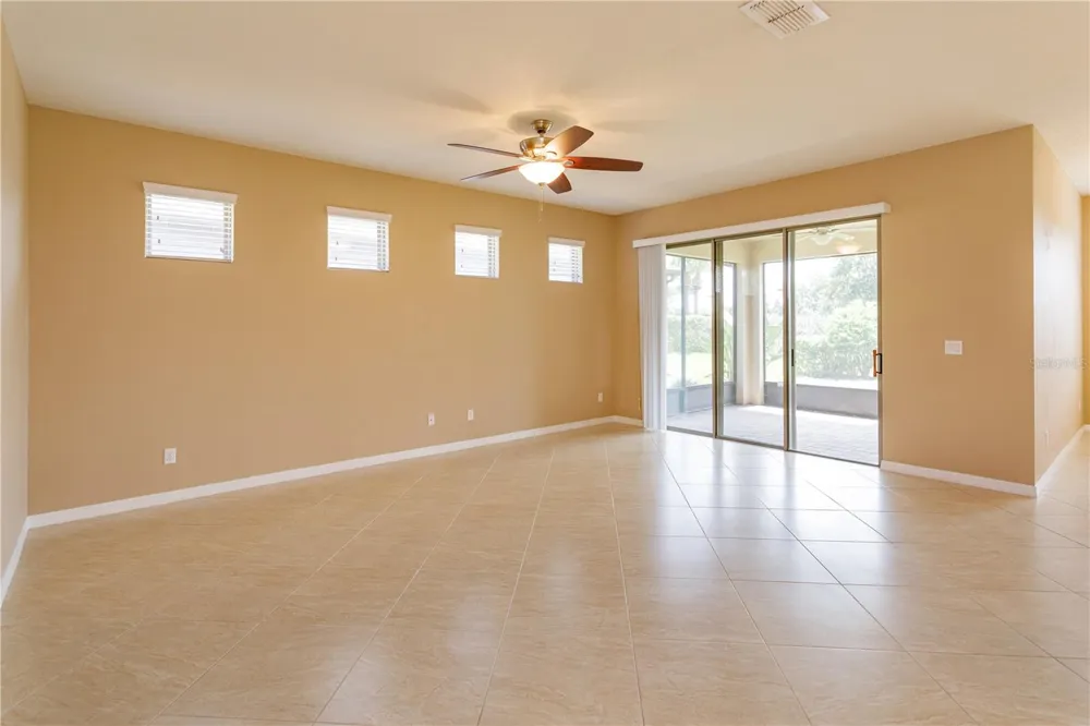 672 CORDOBA DRIVE Davenport, FL 33837