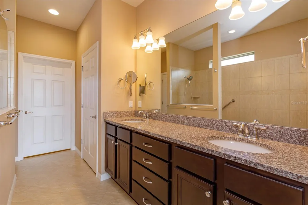 672 CORDOBA DRIVE Davenport, FL 33837