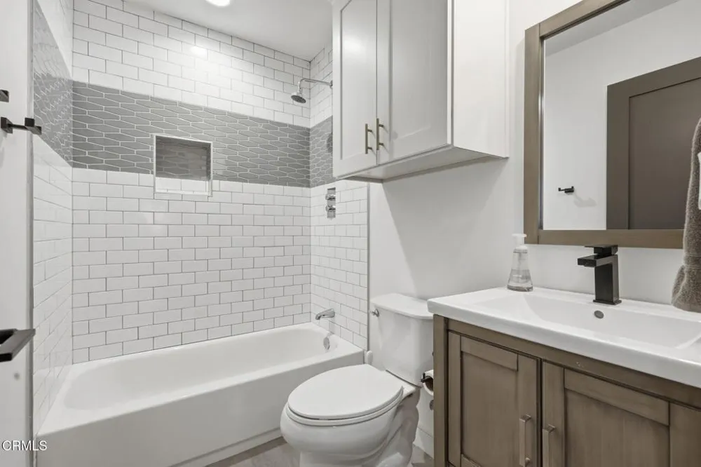 3310 Foothill Road Ventura, CA 93003