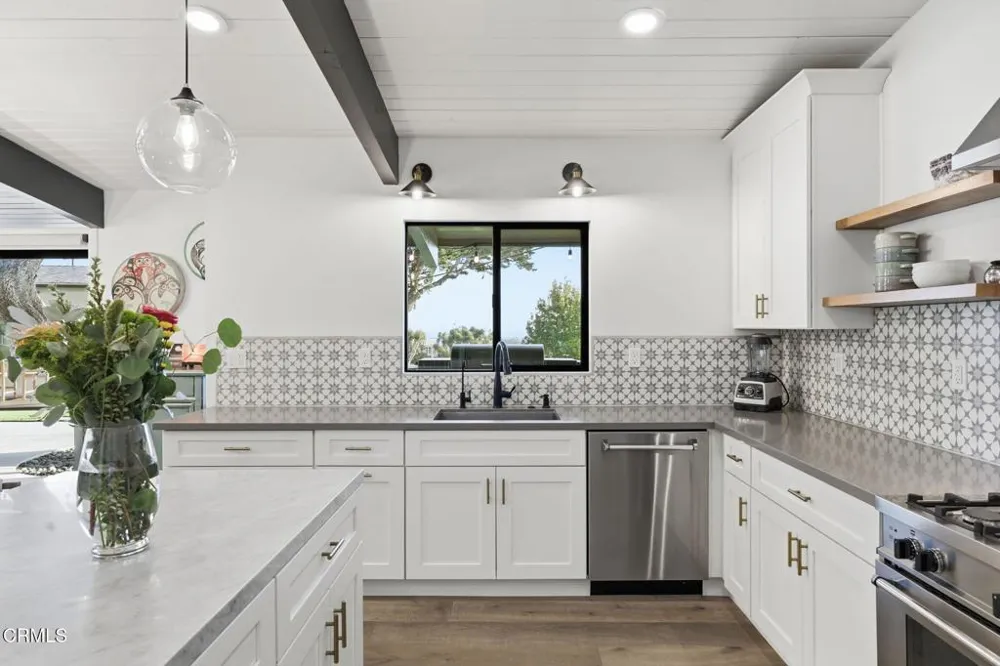 3310 Foothill Road Ventura, CA 93003