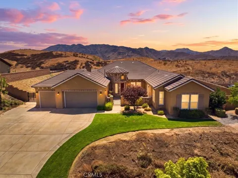 3086 Crystal Ridge Lane
