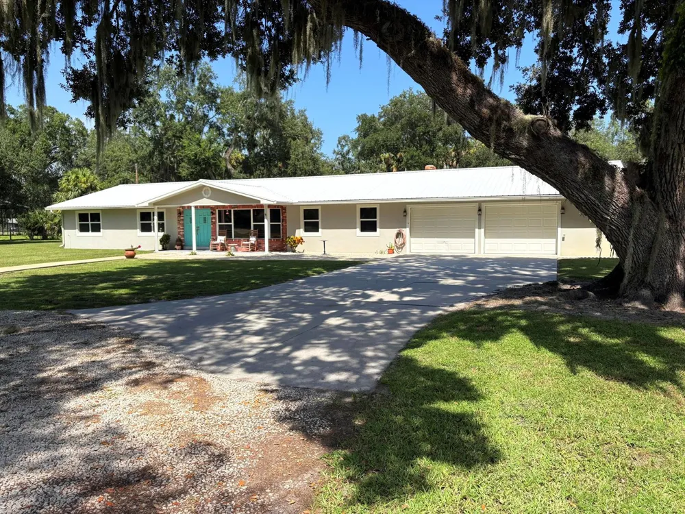 2160 SW 28TH AVENUE Okeechobee, FL 34974