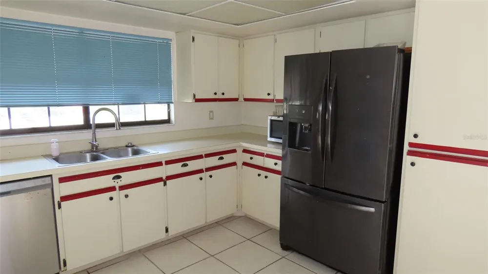 3326 WHISPERING DRIVE Largo, FL 33771