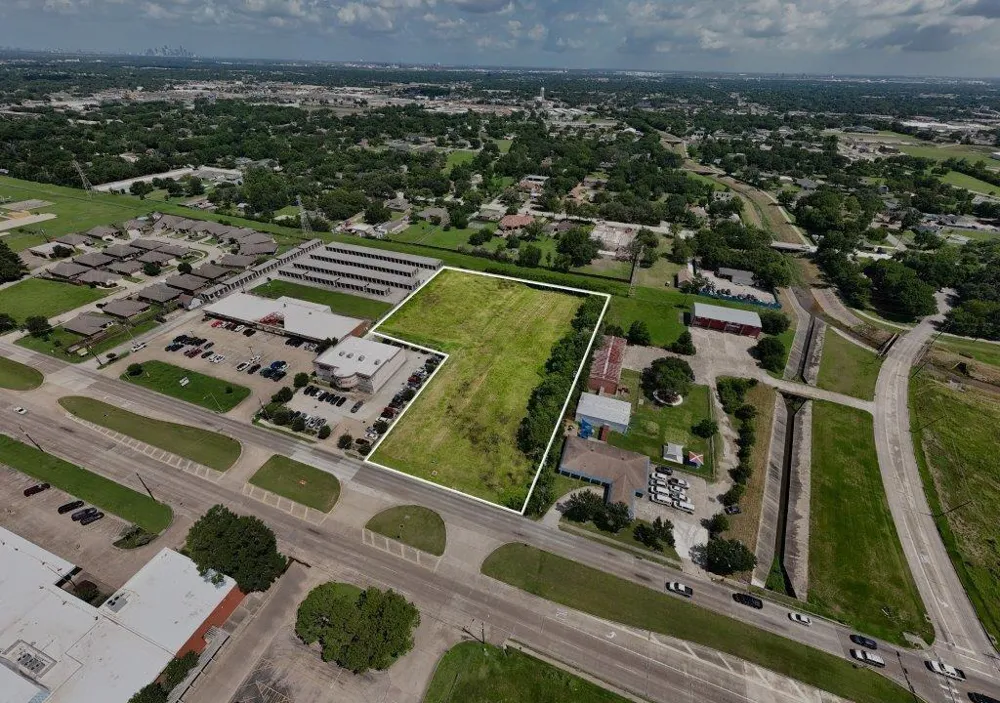 Fairmont Parkway Pasadena, TX 77504