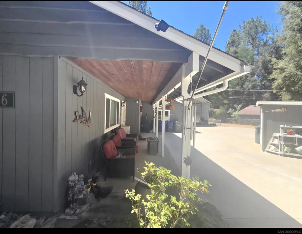 7656 Pine Blvd Pine Valley, CA 91962