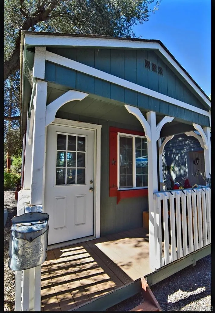 7656 Pine Blvd Pine Valley, CA 91962