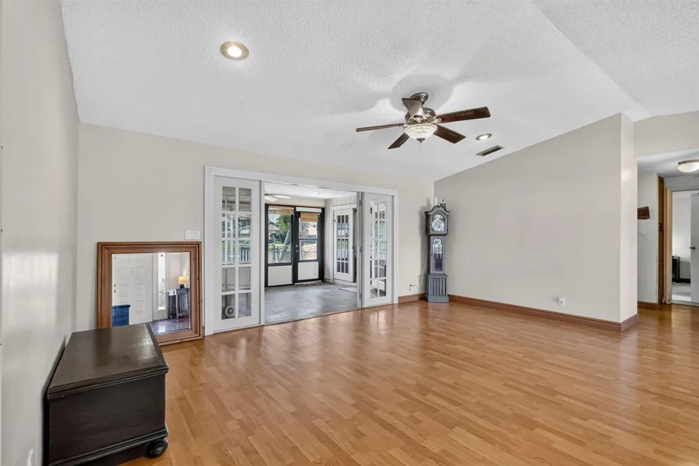 8353 Raymond Drive Boynton Beach, FL 33472