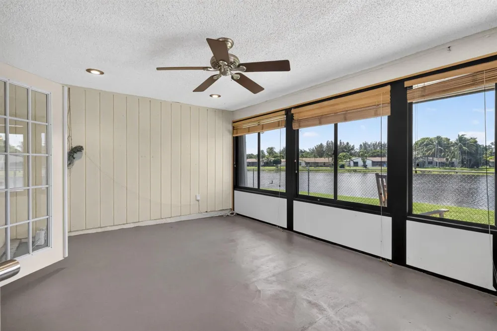 8353 Raymond Drive Boynton Beach, FL 33472