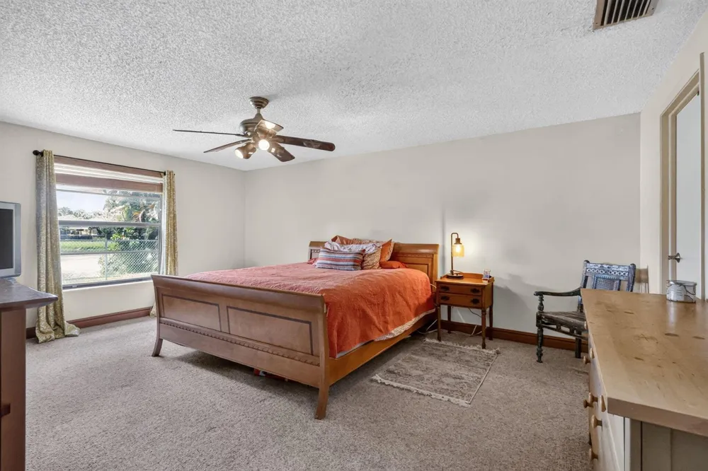 8353 Raymond Drive Boynton Beach, FL 33472
