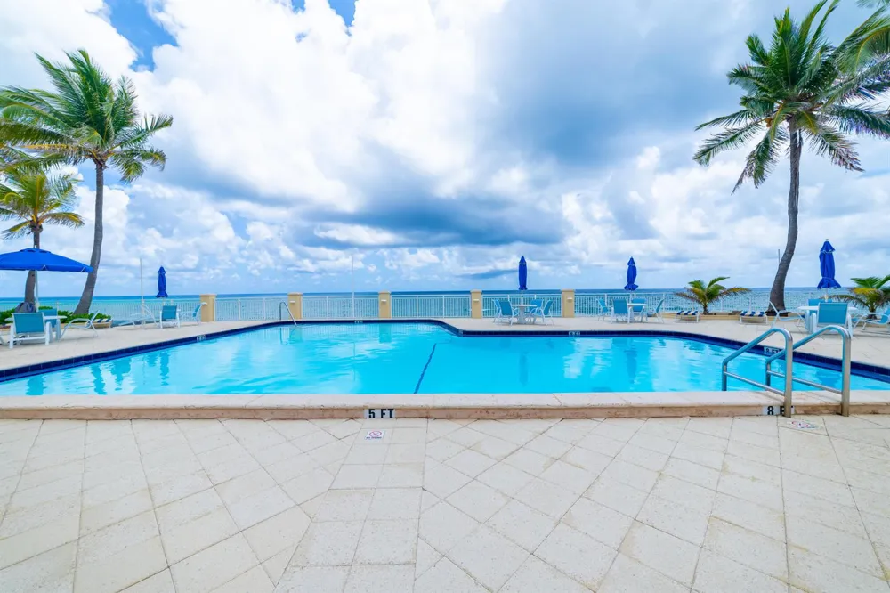 3475 S Ocean Boulevard #508 Palm Beach, FL 33480