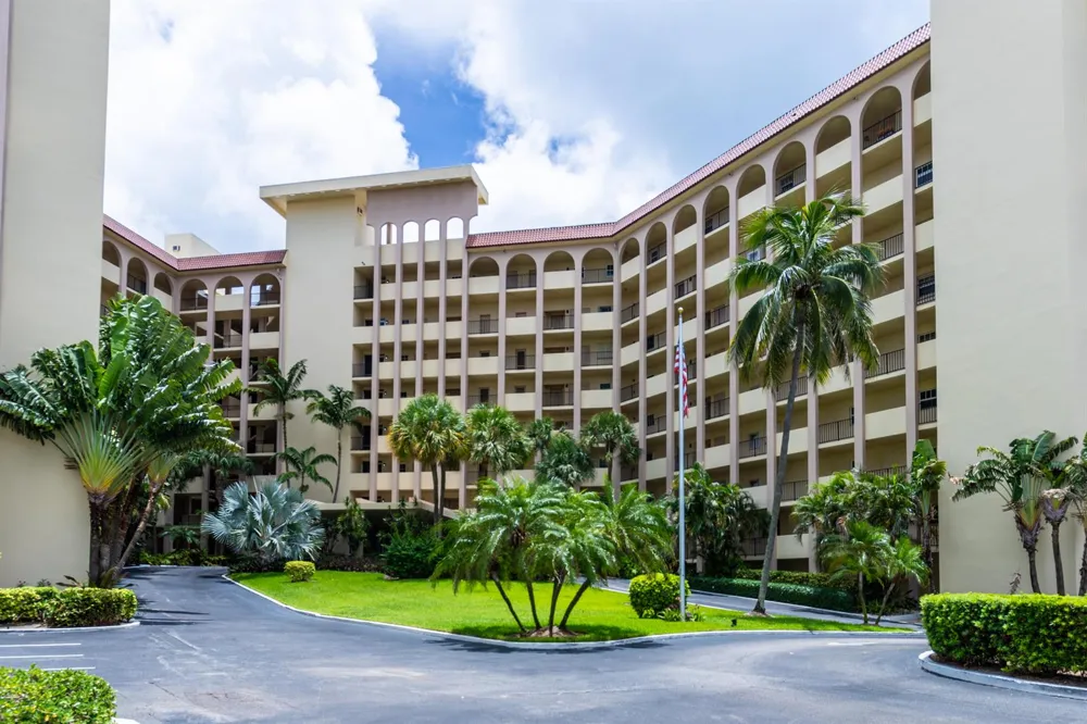3475 S Ocean Boulevard #508 Palm Beach, FL 33480