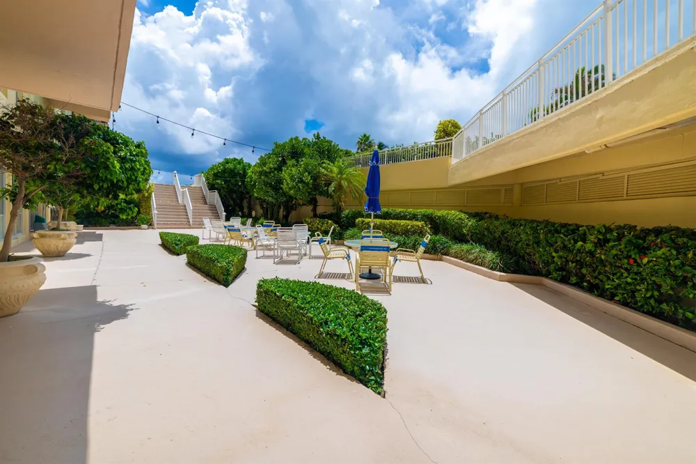 3475 S Ocean Boulevard #508 Palm Beach, FL 33480