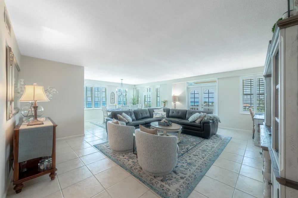 3475 S Ocean Boulevard #508 Palm Beach, FL 33480