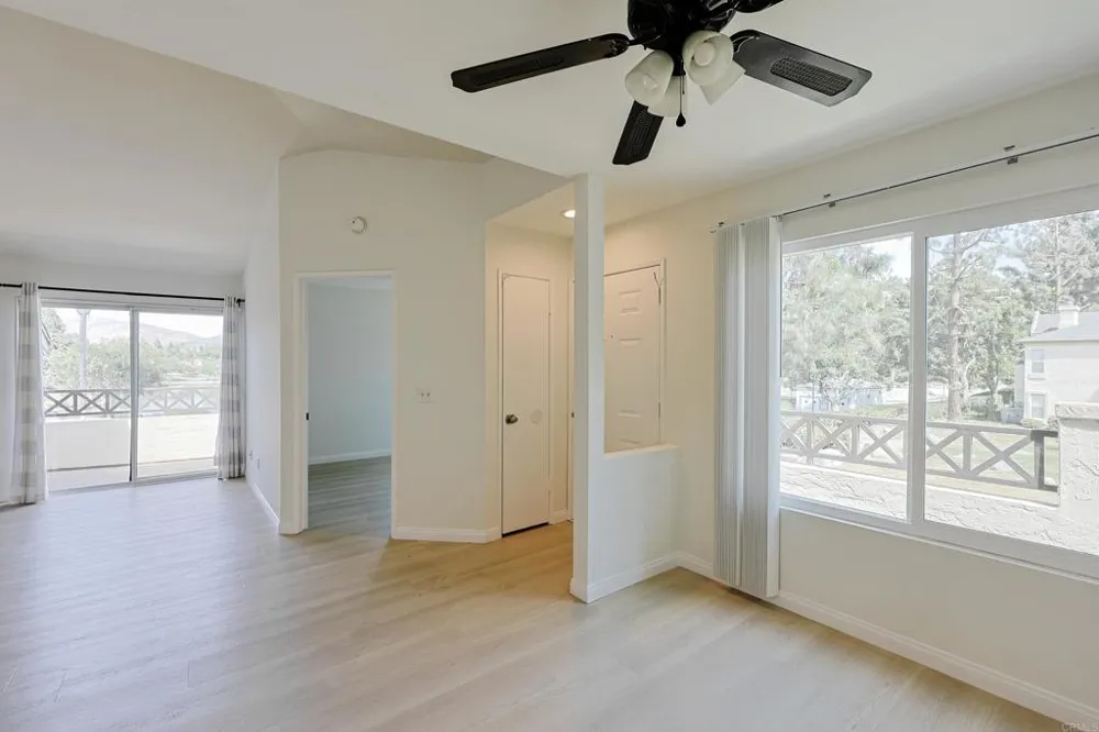 707 Brookstone Road #204 Chula Vista, CA 91913