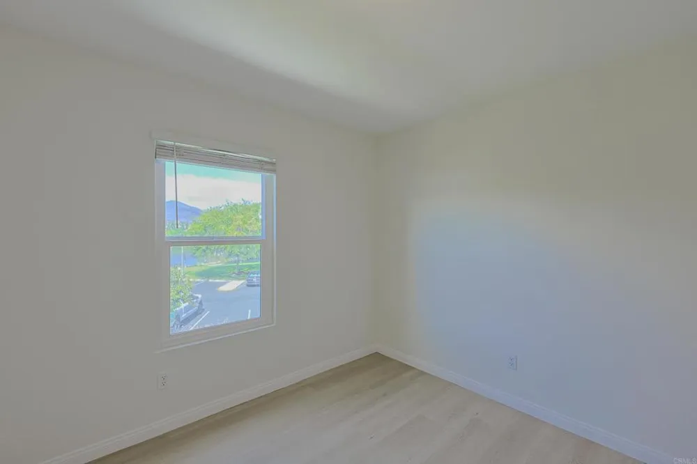 707 Brookstone Road #204 Chula Vista, CA 91913
