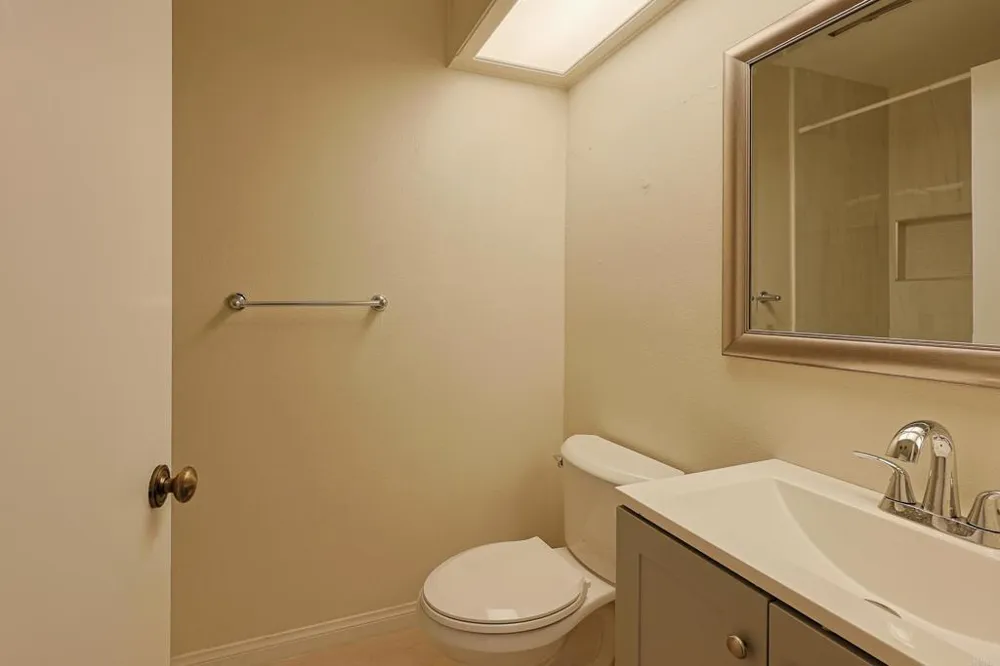 707 Brookstone Road #204 Chula Vista, CA 91913