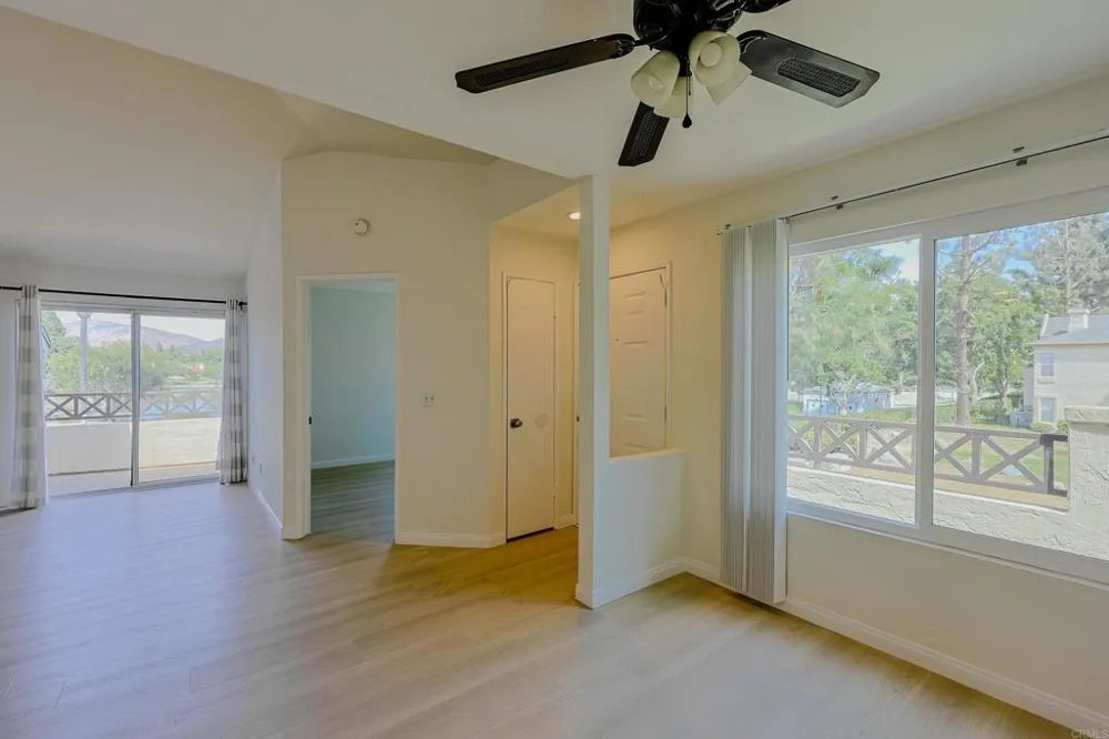 707 Brookstone Road #204 Chula Vista, CA 91913