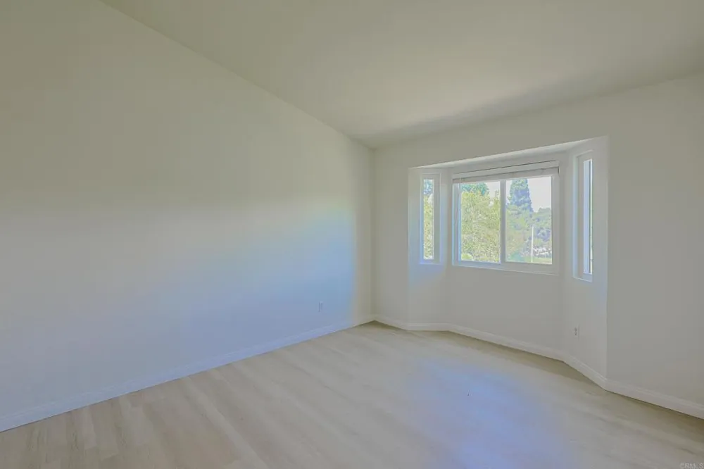 707 Brookstone Road #204 Chula Vista, CA 91913