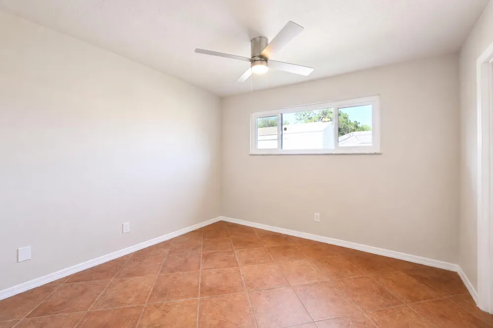 1091 SE Preston Lane Port St. Lucie, FL 34983