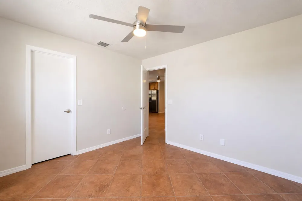 1091 SE Preston Lane Port St. Lucie, FL 34983
