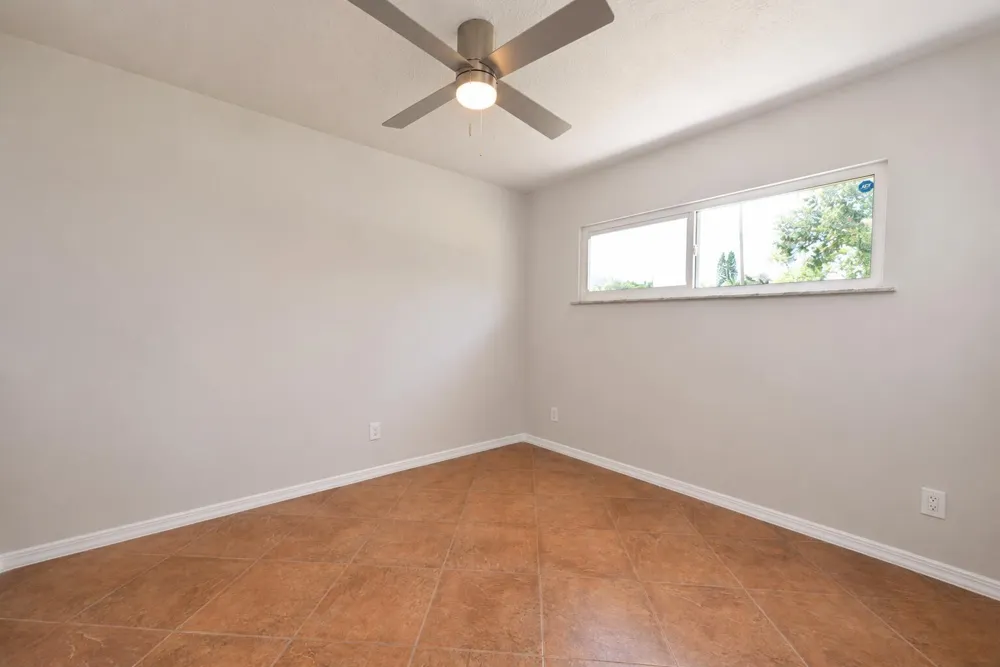 1091 SE Preston Lane Port St. Lucie, FL 34983