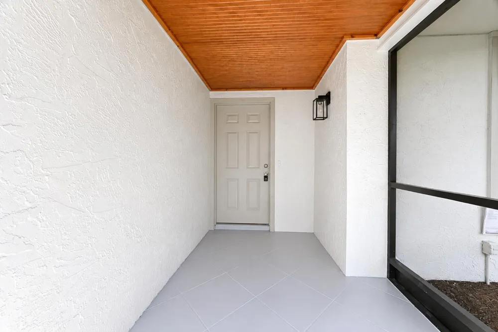 1091 SE Preston Lane Port St. Lucie, FL 34983