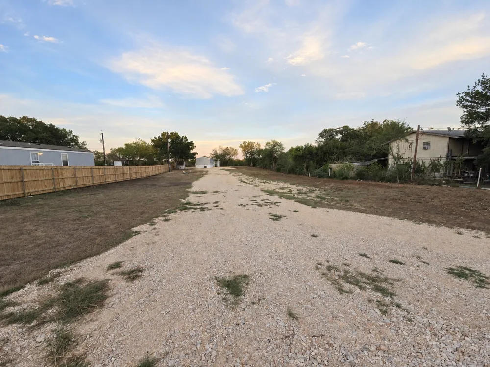449 Hurst Lane Seguin, TX 78155