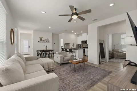 4831 Park Cape